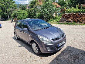 Hyundai I20, снимка 1 - Автомобили и джипове - 46024037