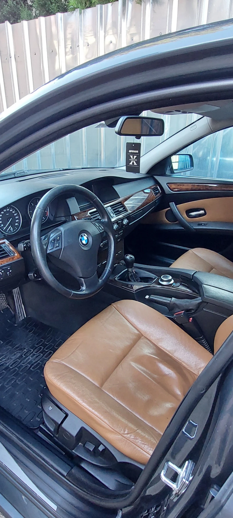 BMW 520 D   LCI, снимка 10 - Автомобили и джипове - 47389032