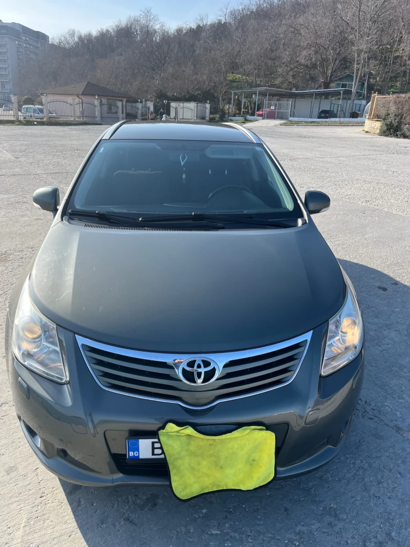 Toyota Avensis 2.0 D4D, снимка 2 - Автомобили и джипове - 48920780