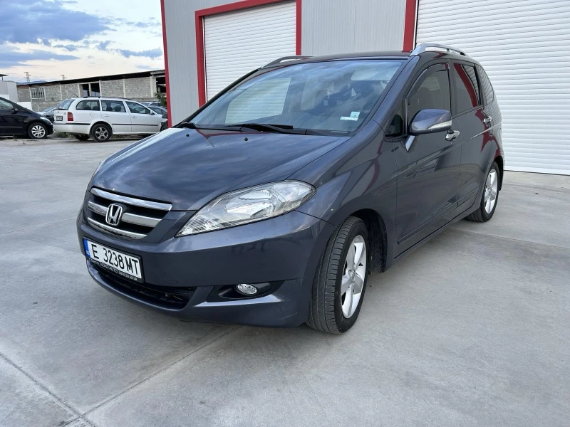 Honda Fr-v, снимка 2 - Автомобили и джипове - 51911533