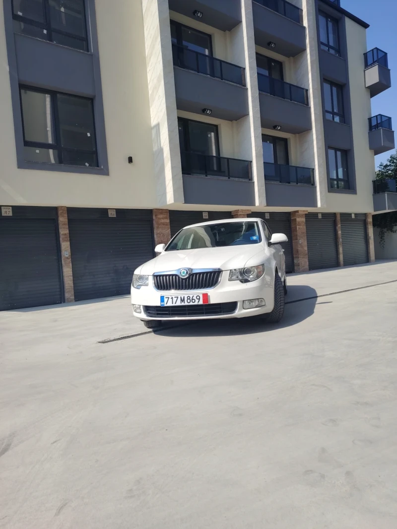 Skoda Superb 1.8 TFSI, снимка 7 - Автомобили и джипове - 51086393