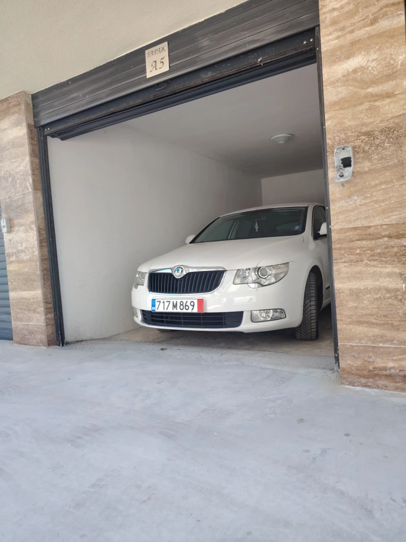 Skoda Superb 1.8 TFSI, снимка 5 - Автомобили и джипове - 51086393