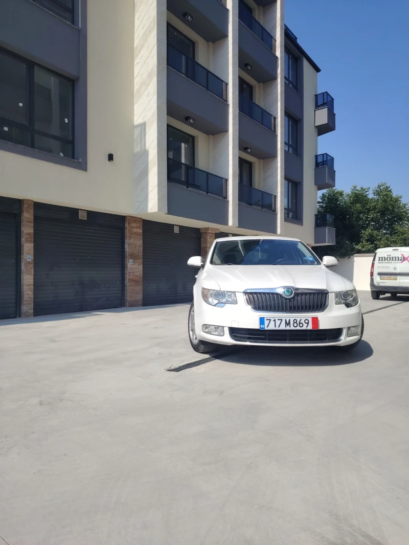 Skoda Superb 1.8 TFSI, снимка 6 - Автомобили и джипове - 51086393