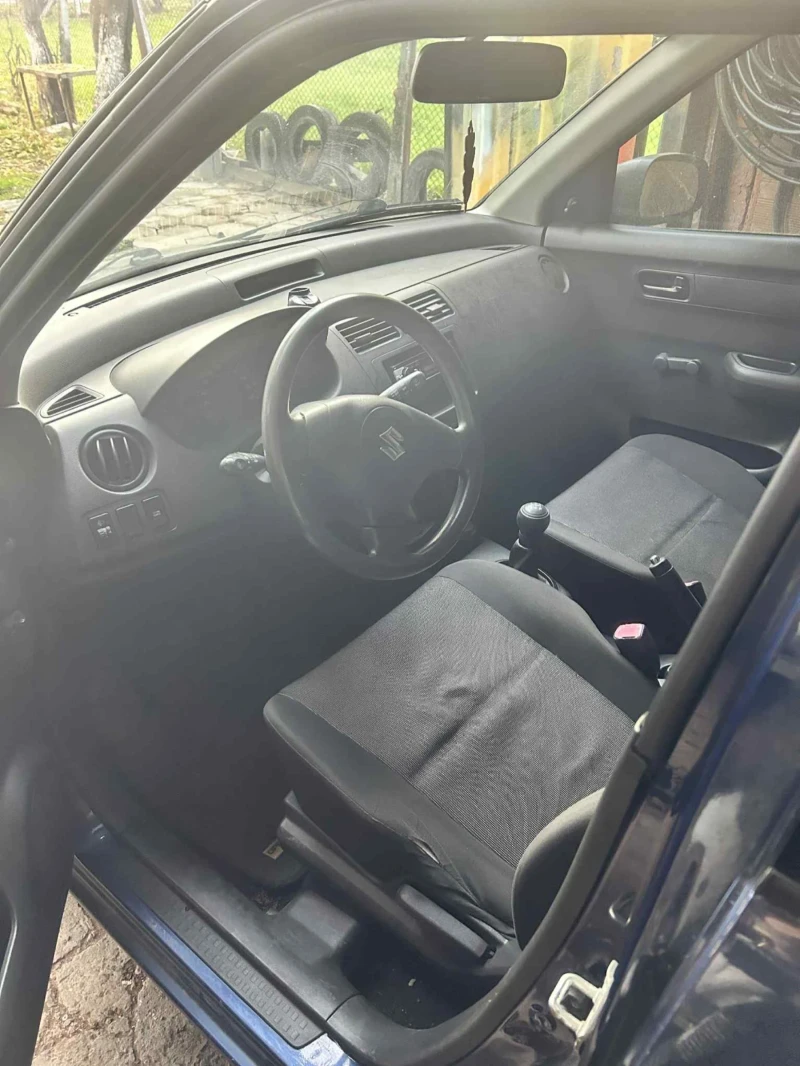 Suzuki Swift, снимка 4 - Автомобили и джипове - 52283859