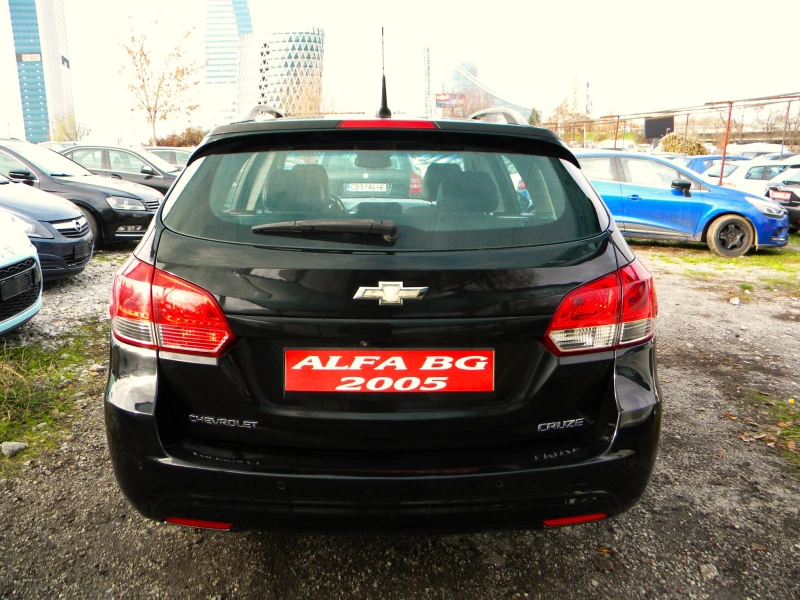 Chevrolet Cruze 1.7CDTI-6ck* FACE LIFT* NAVI-КОЖА* KATO НОВ* EURO5, снимка 5 - Автомобили и джипове - 52680348