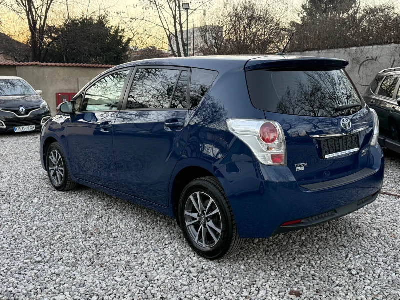 Toyota Verso 1.8i Luna Facelift AВТОМАТИК - НАВИГАЦИЯ - 7места, снимка 6 - Автомобили и джипове - 52799690