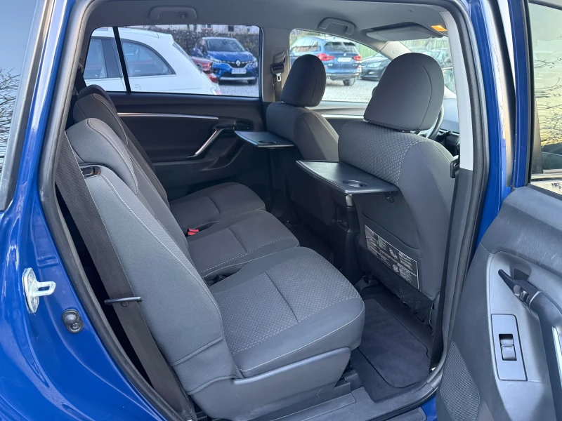 Toyota Verso 1.8i Luna Facelift AВТОМАТИК - НАВИГАЦИЯ - 7места, снимка 10 - Автомобили и джипове - 52799690