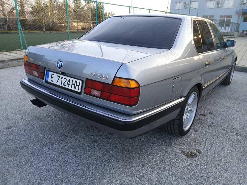 BMW 750, снимка 9 - Автомобили и джипове - 53387808