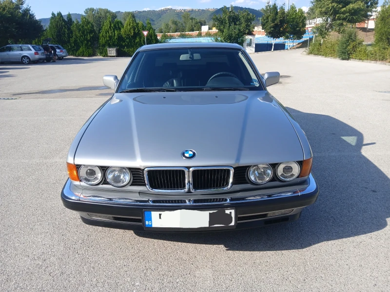BMW 750, снимка 2 - Автомобили и джипове - 53387808