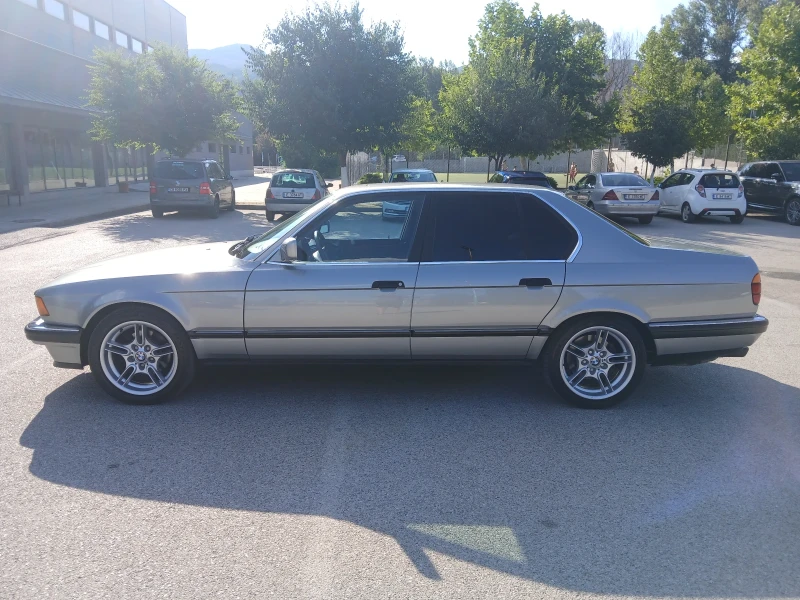 BMW 750, снимка 4 - Автомобили и джипове - 53387808