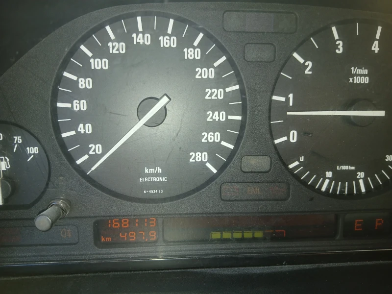 BMW 750, снимка 16 - Автомобили и джипове - 53387808