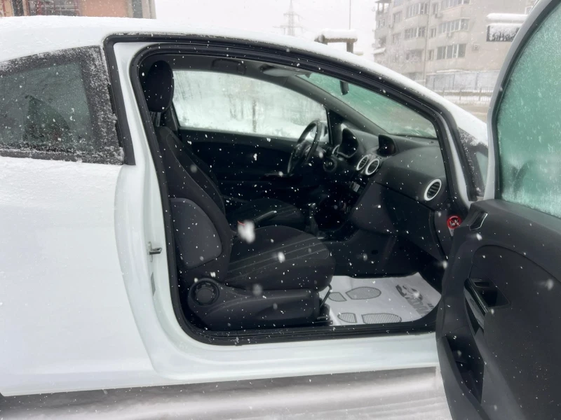Opel Corsa 1.2i/EURO.5B, снимка 10 - Автомобили и джипове - 53572934