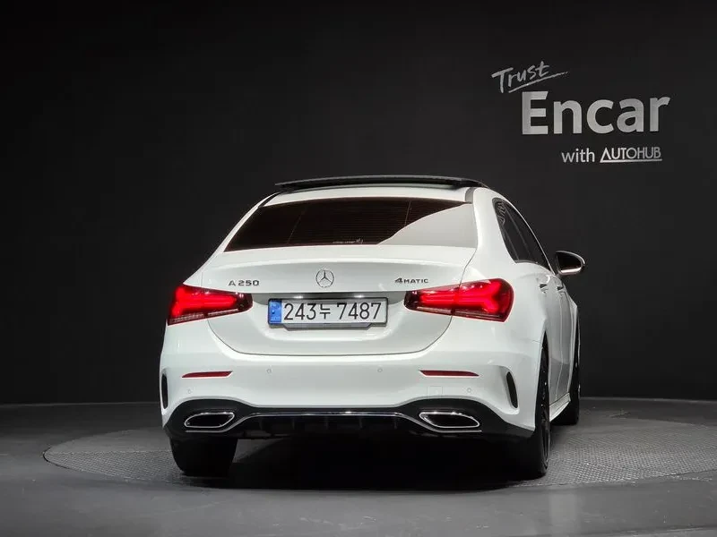 Mercedes-Benz A 250 4MATIC, снимка 3 - Автомобили и джипове - 56016816
