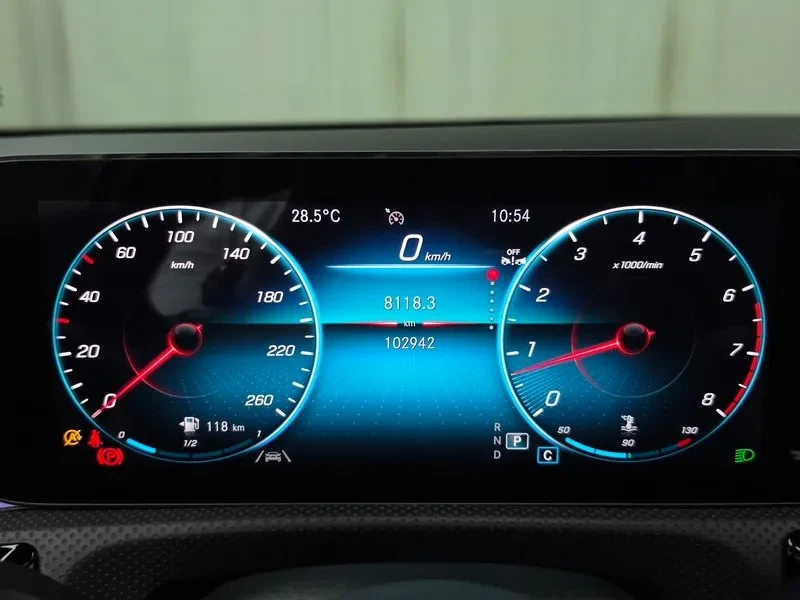 Mercedes-Benz A 250 4MATIC, снимка 7 - Автомобили и джипове - 56016816
