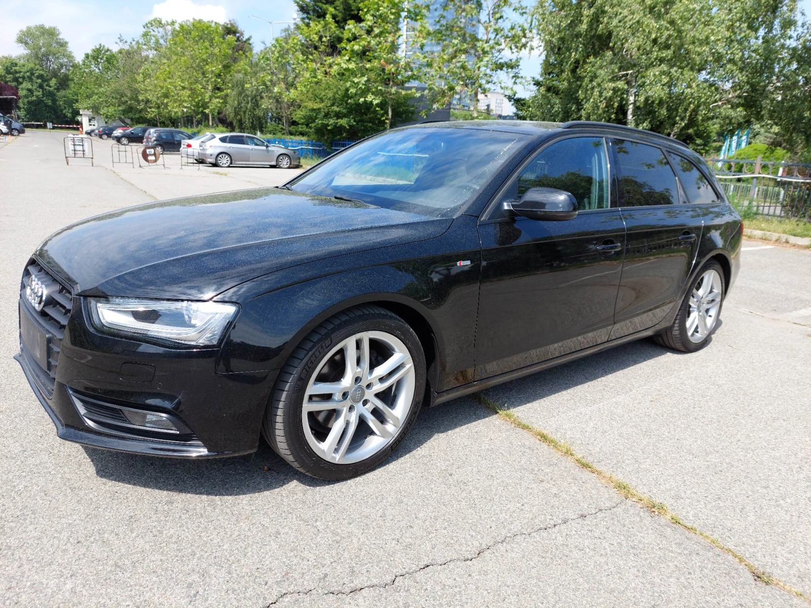 Audi A4 2, 0TDI S-Line 177ps 4x4, снимка 1