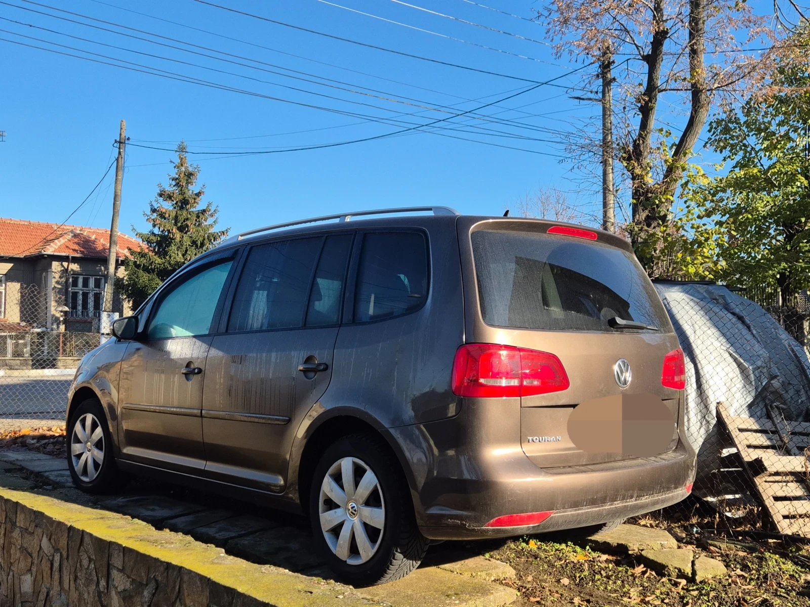 VW Touran Ван 4+ 1 - изображение 2