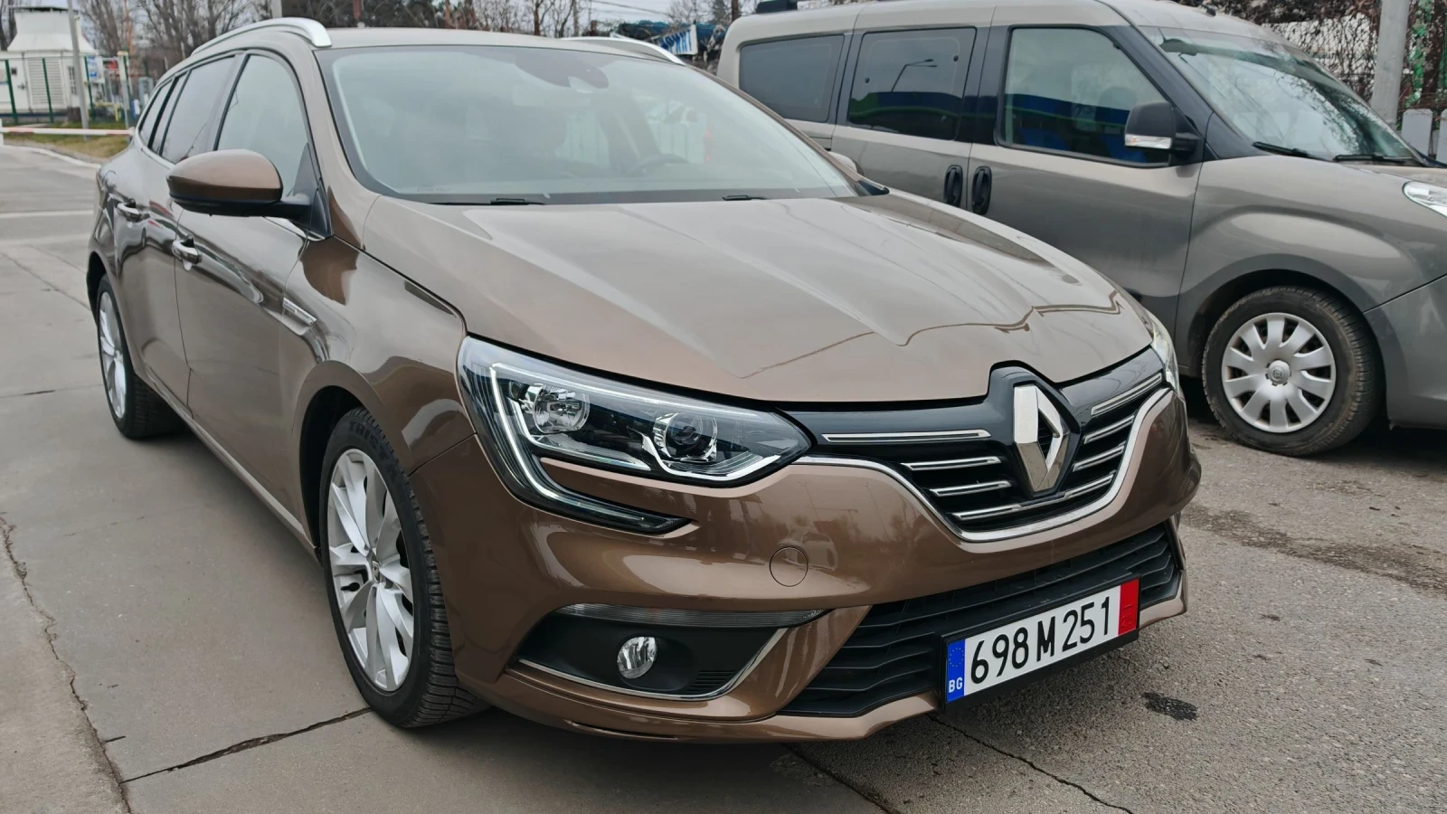 Renault Megane 1.5DCI 110k.ТОП СЪСТОЯНИЕ СЕРВИЗНА КНИЖКА  - изображение 2