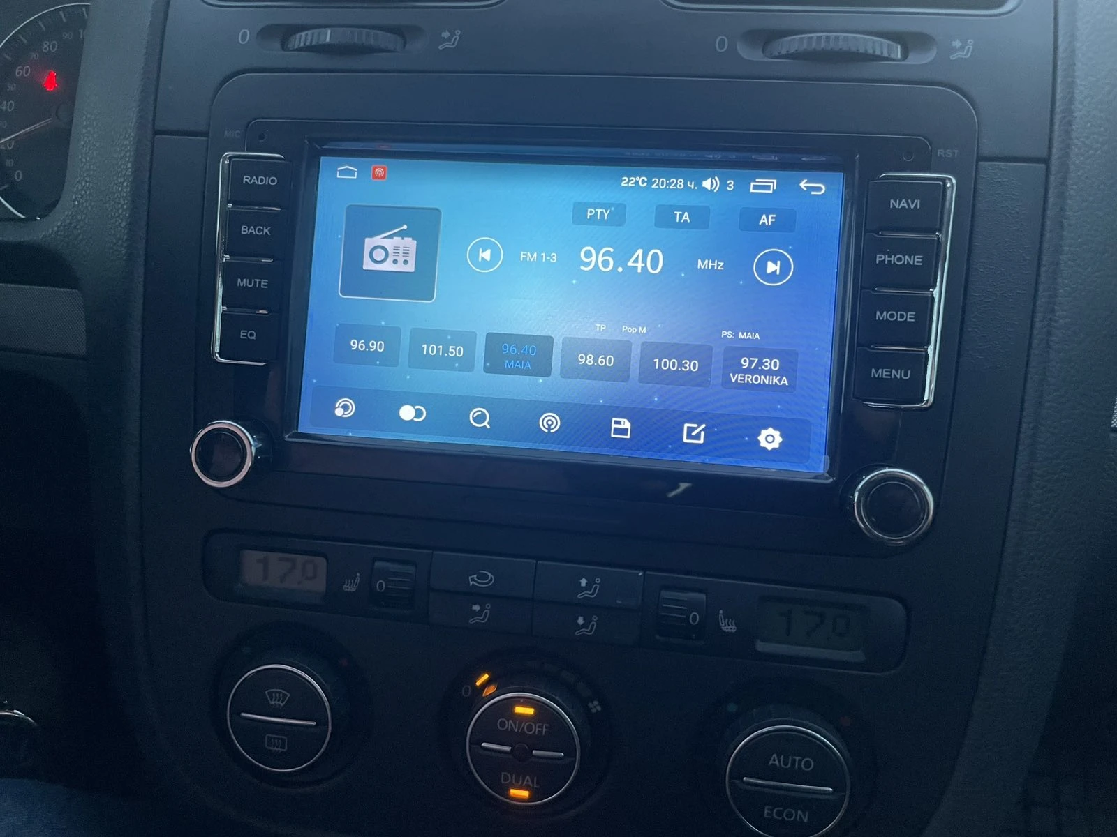 VW Golf 1.6 - изображение 7