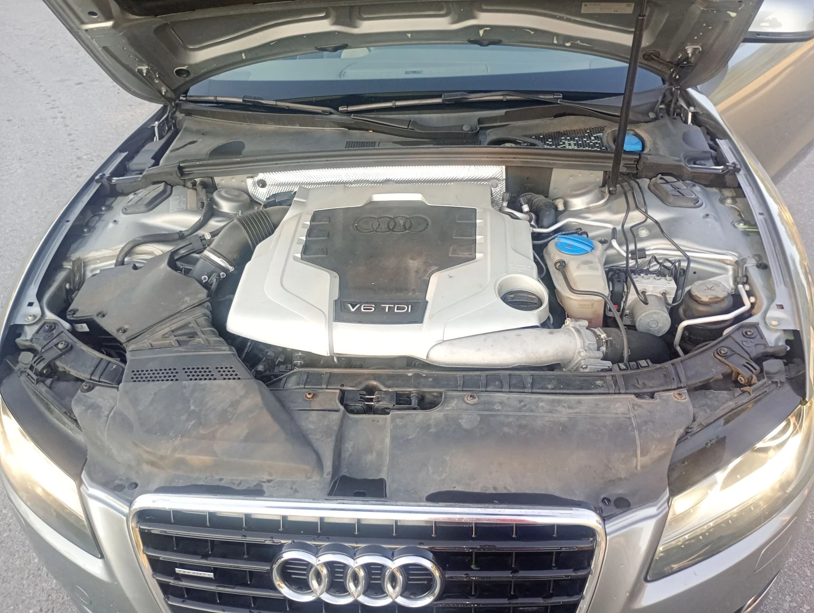 Audi A5 3.0тди quattro automat - изображение 2