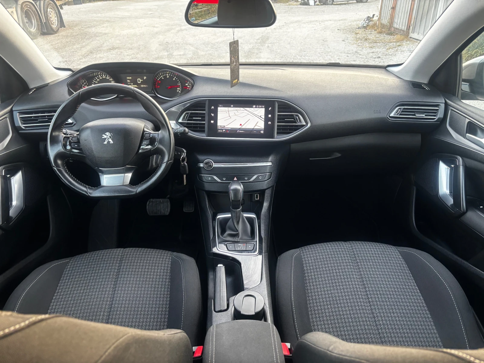 Peugeot 308  - изображение 4