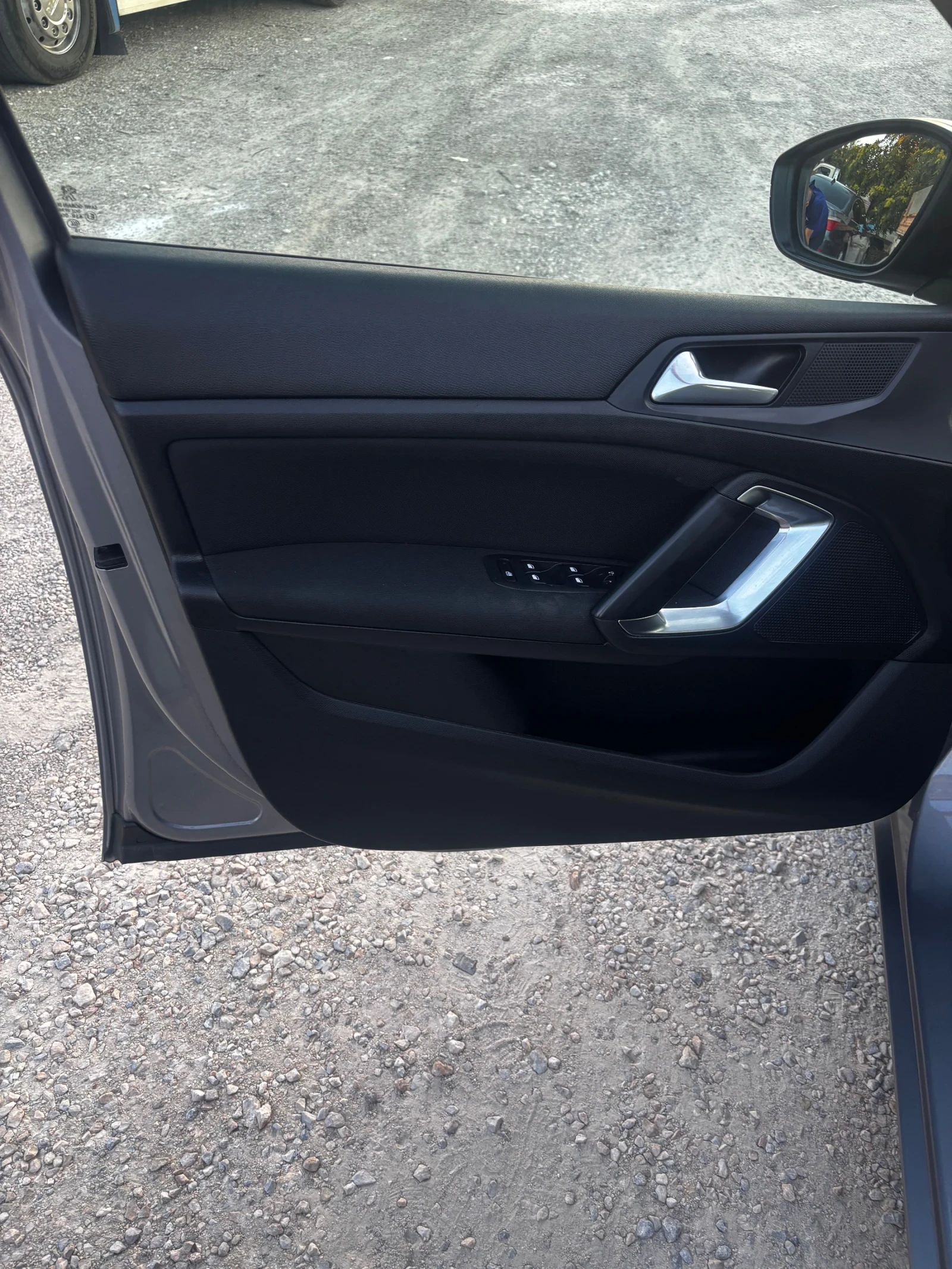 Peugeot 308  - изображение 8