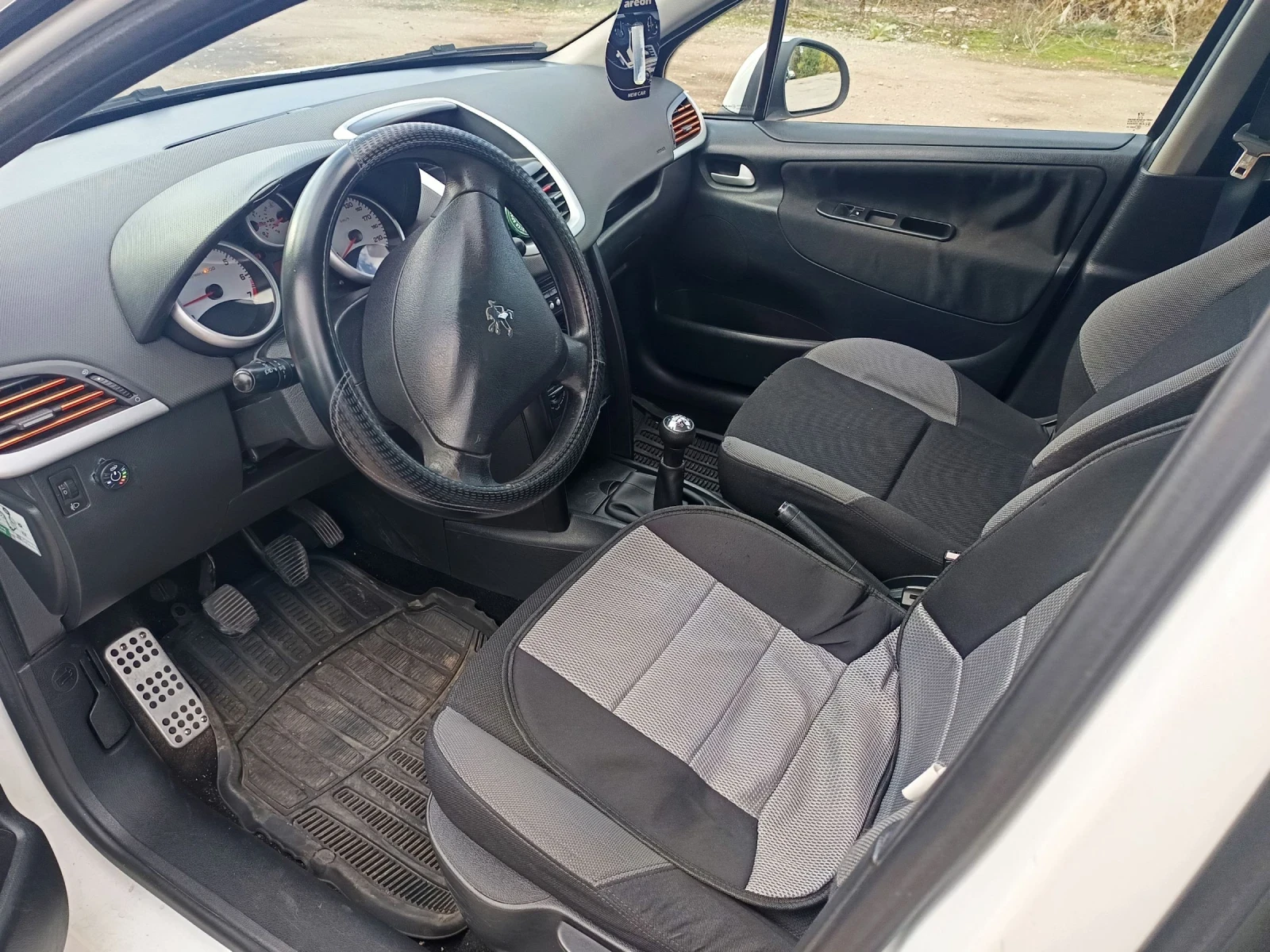 Peugeot 207 207sw 1.4 GPL 73 к.с. | Mobile.bg — изображение 8