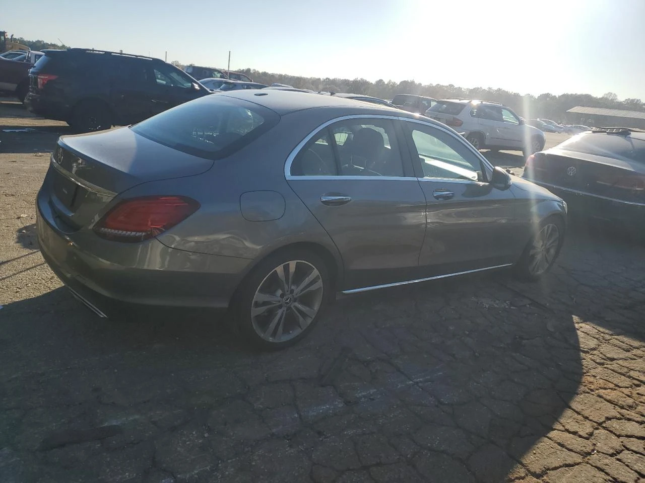 Mercedes-Benz C 300  - изображение 4
