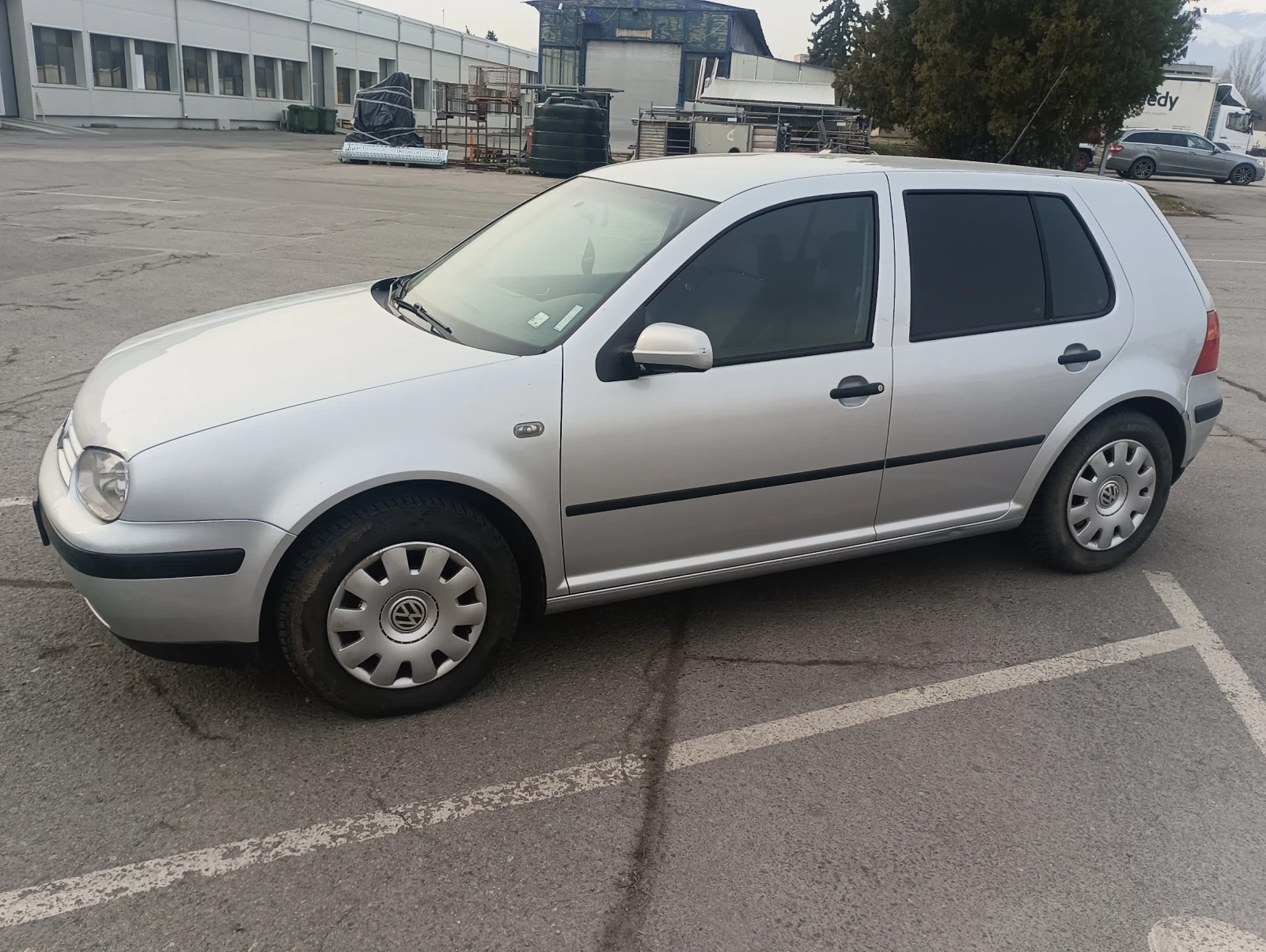 VW Golf 1, 6, снимка 7 - Автомобили и джипове - 53840905