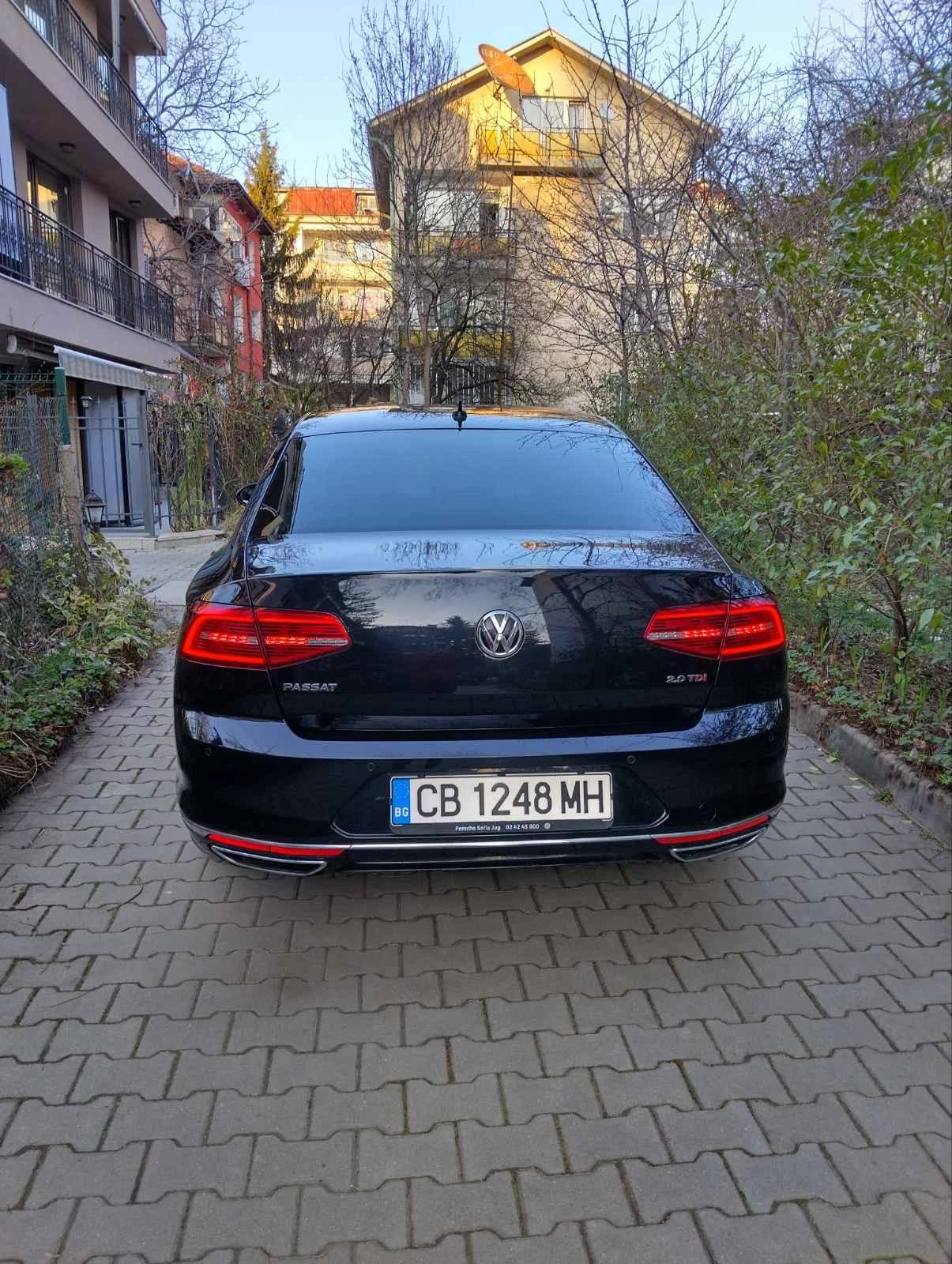 VW Passat R Line, снимка 4 - Автомобили и джипове - 53851833