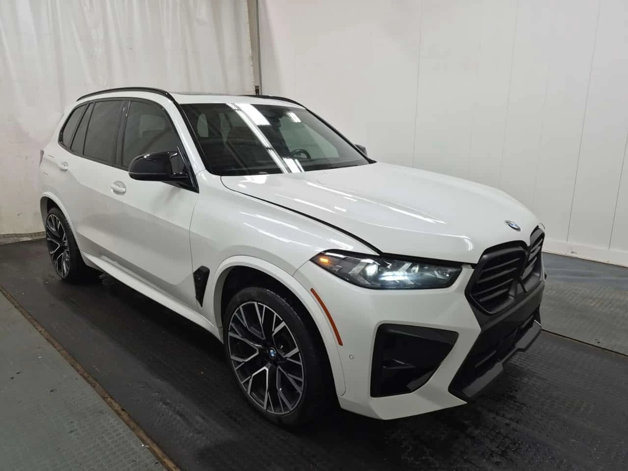 BMW X5M * X5 M Competition * CARFAX * INDIVIDUAL | Mobile.bg � ����������� 2
