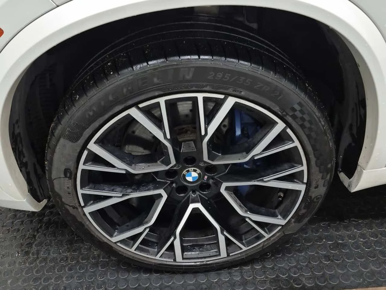 BMW X5M * X5 M Competition * CARFAX * INDIVIDUAL | Mobile.bg � ����������� 6