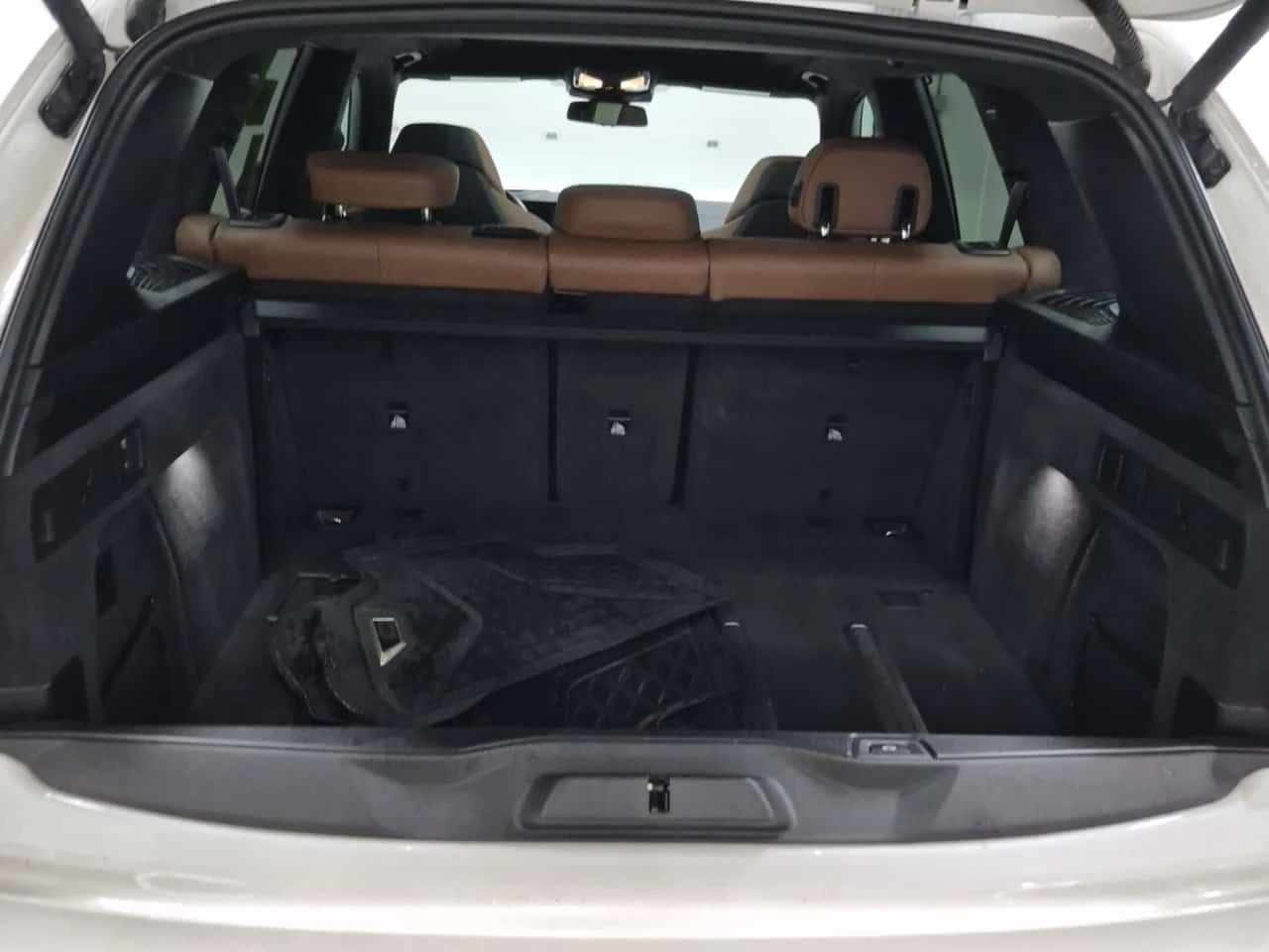 BMW X5M * X5 M Competition * CARFAX * INDIVIDUAL | Mobile.bg � ����������� 14