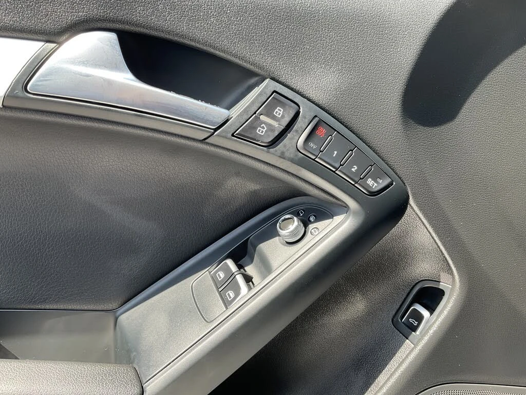 Audi A5 2.0T quattro Technik* АвтоКредит* (Цена до БГ) , снимка 8 - Автомобили и джипове - 54372326
