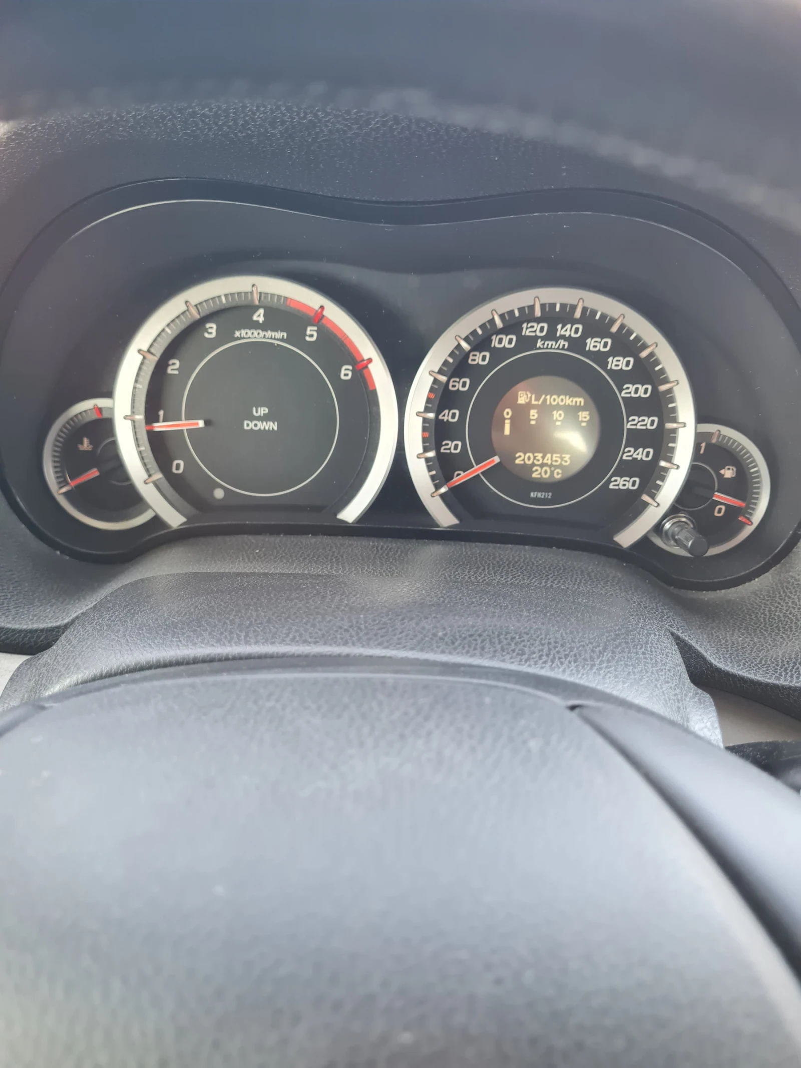 Honda Accord 2.2 D- TEC 150к.с., снимка 11 - Автомобили и джипове - 55183774