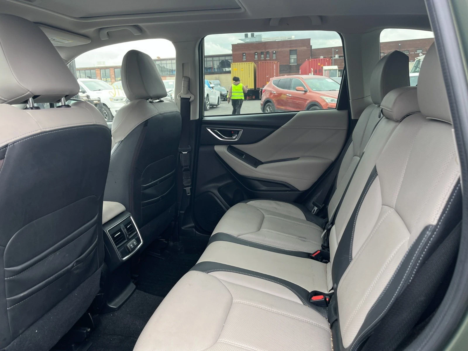 Subaru Forester, снимка 11 - Автомобили и джипове - 55213419