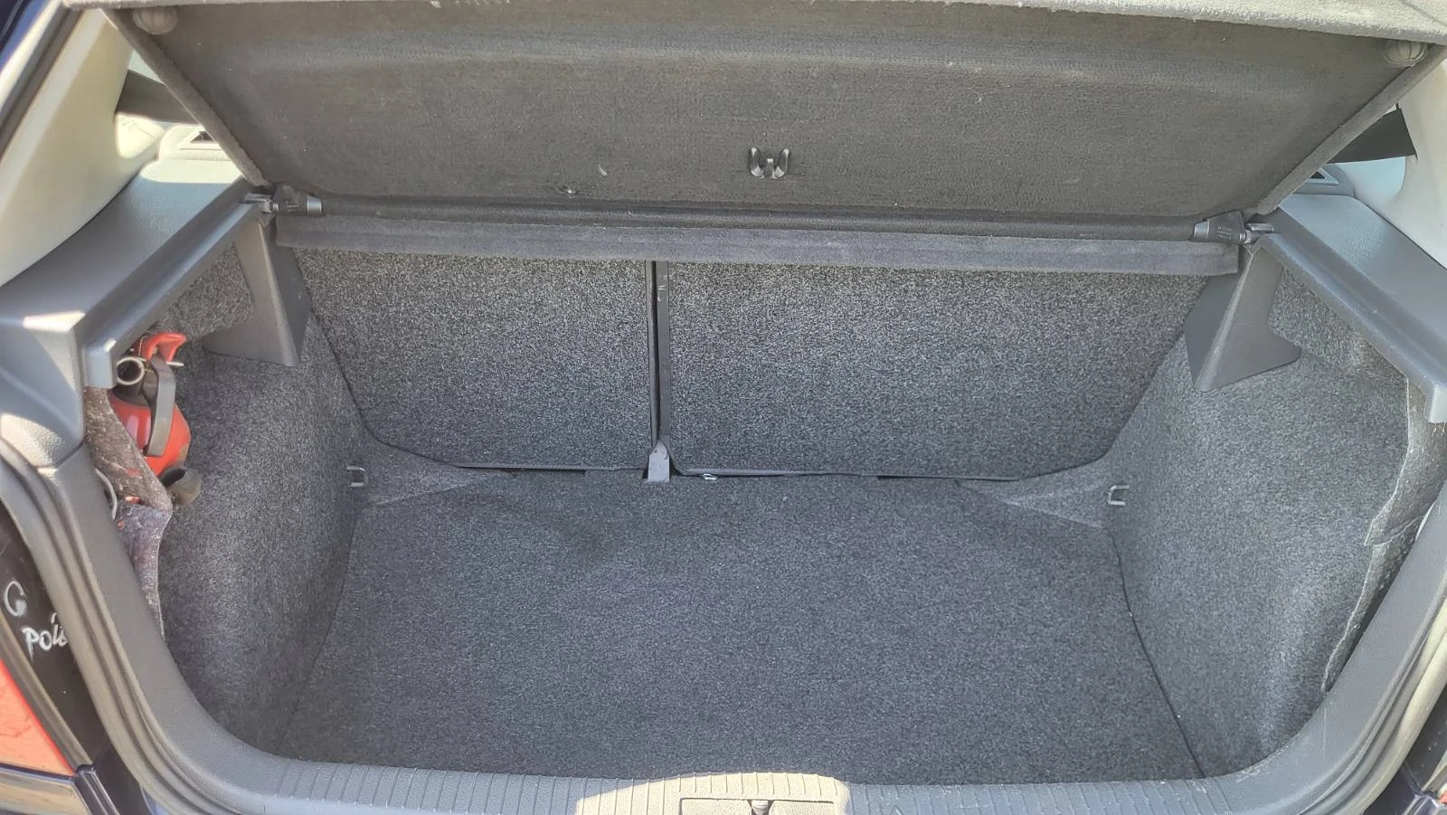 VW Polo, снимка 8 - Автомобили и джипове - 55398317