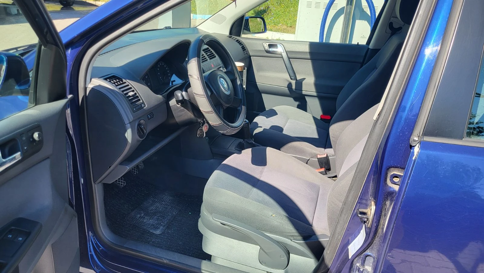 VW Polo, снимка 5 - Автомобили и джипове - 55398317