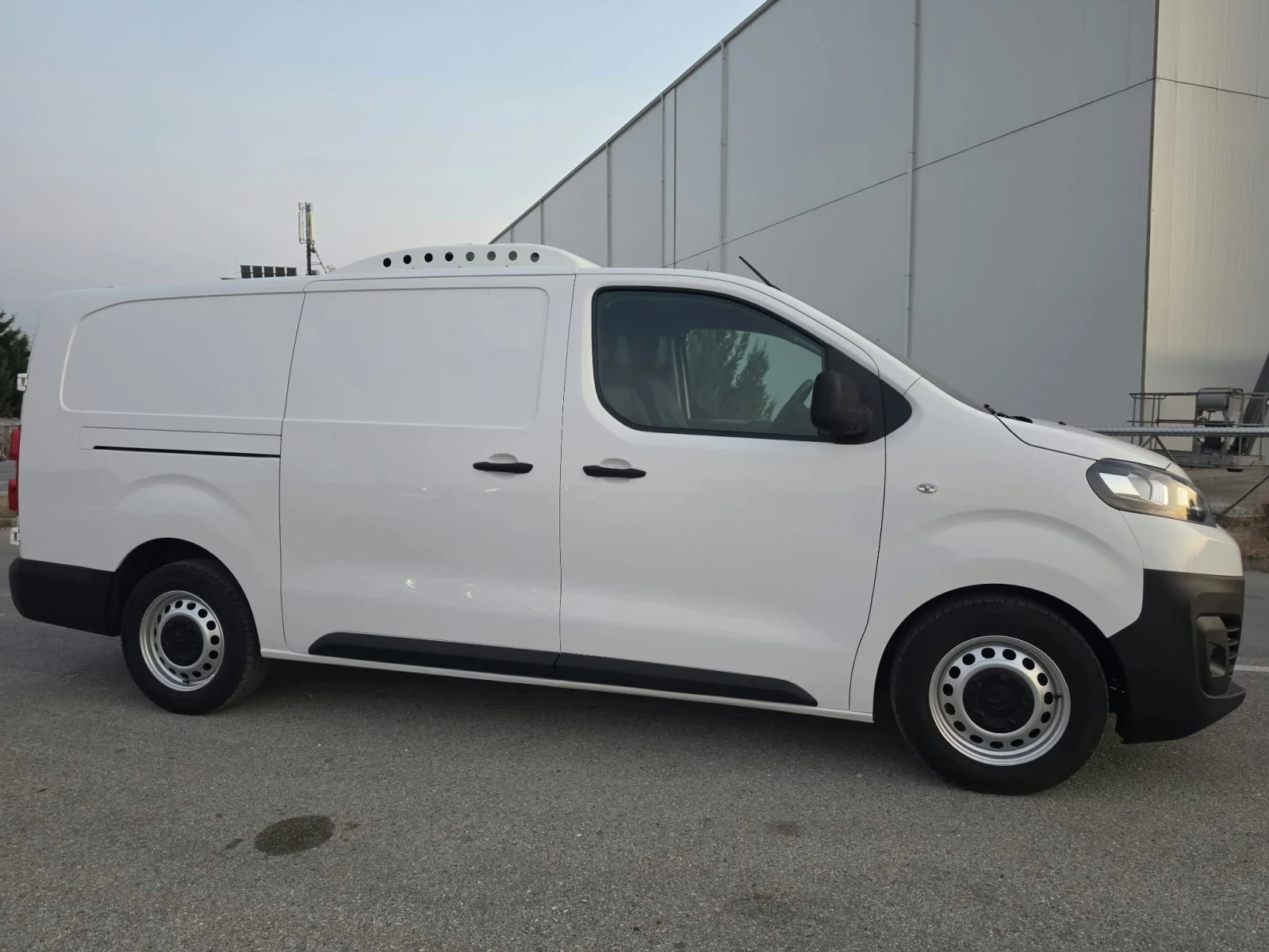 Peugeot Expert хладилен с климатик, снимка 7 - Автомобили и джипове - 56024363