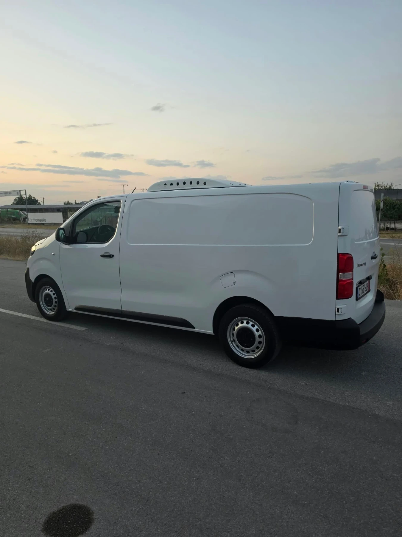 Peugeot Expert хладилен с климатик, снимка 10 - Автомобили и джипове - 56024363