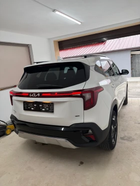 Kia Seltos 2.0 MPI AWD 4x4, снимка 6