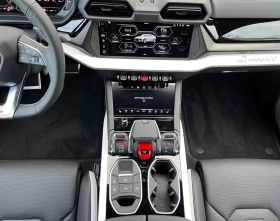 Lamborghini Urus SE, снимка 11