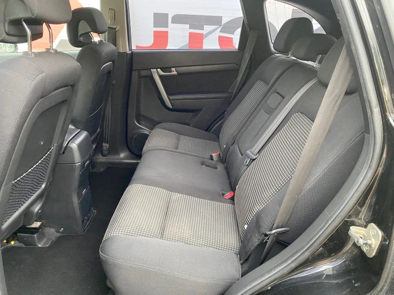 Chevrolet Captiva 2.0VDCI-150кс= 4х4= КЛИМАТИК, снимка 9 - Автомобили и джипове - 46071608