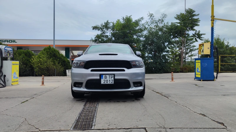 Dodge Durango 5.7 R/T, снимка 1 - Автомобили и джипове - 47076244