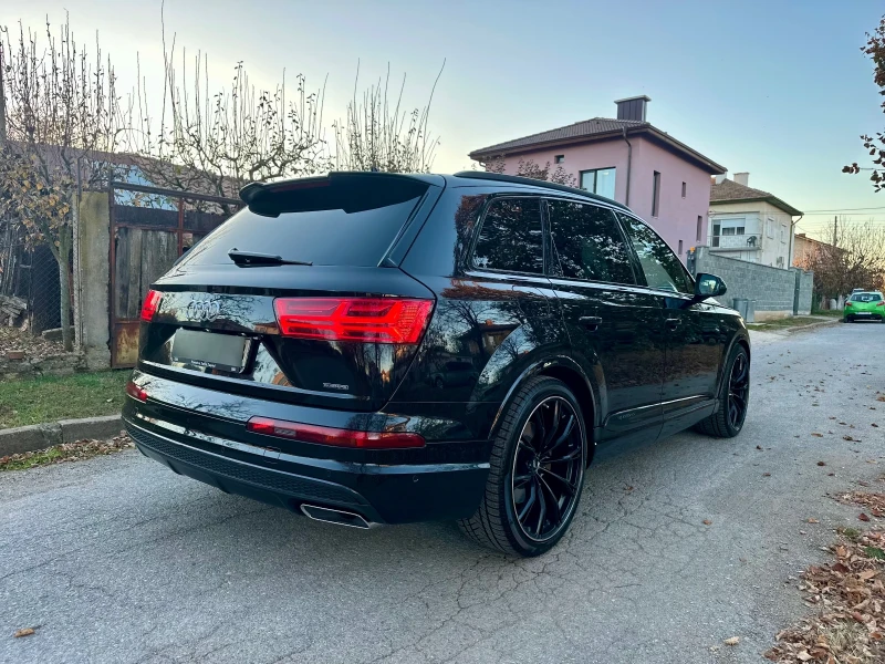 Audi Q7 Black Edition, снимка 4 - Автомобили и джипове - 47996820