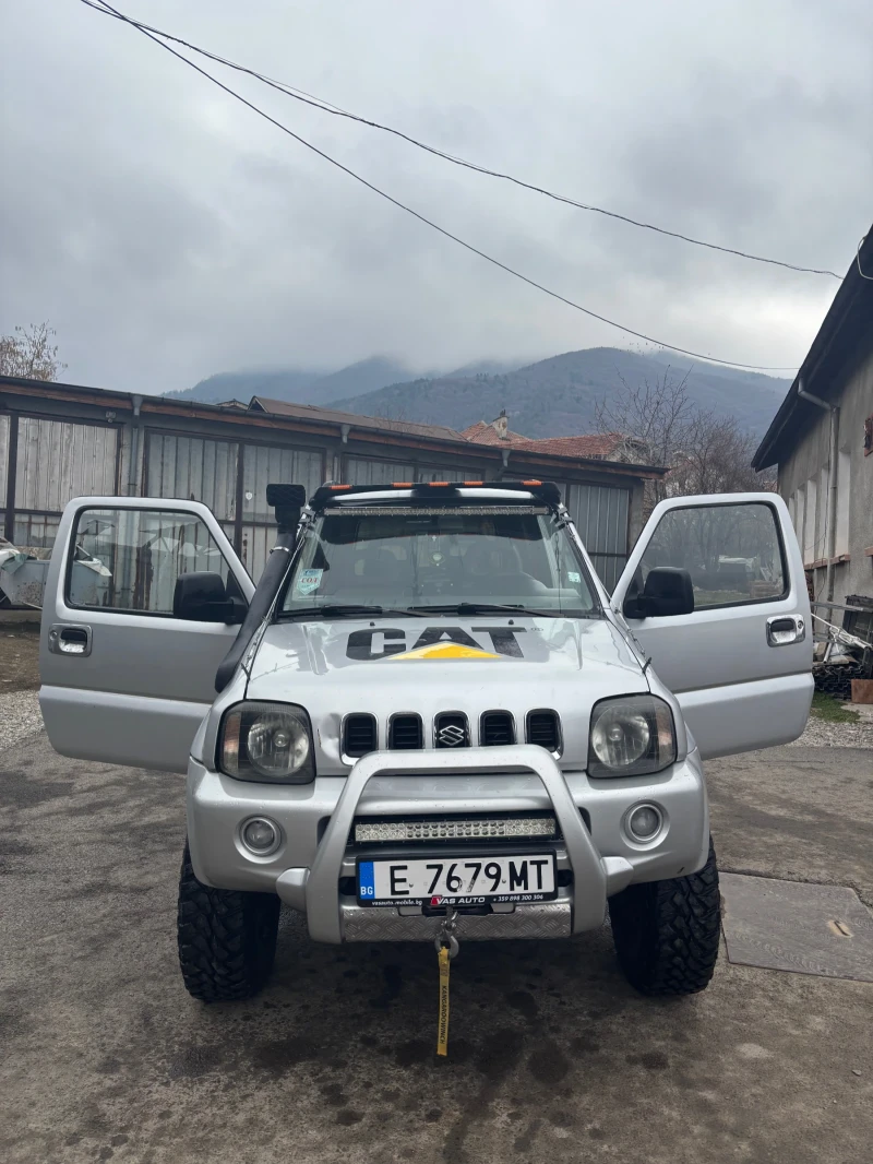 Suzuki Jimny, снимка 16 - Автомобили и джипове - 49114079