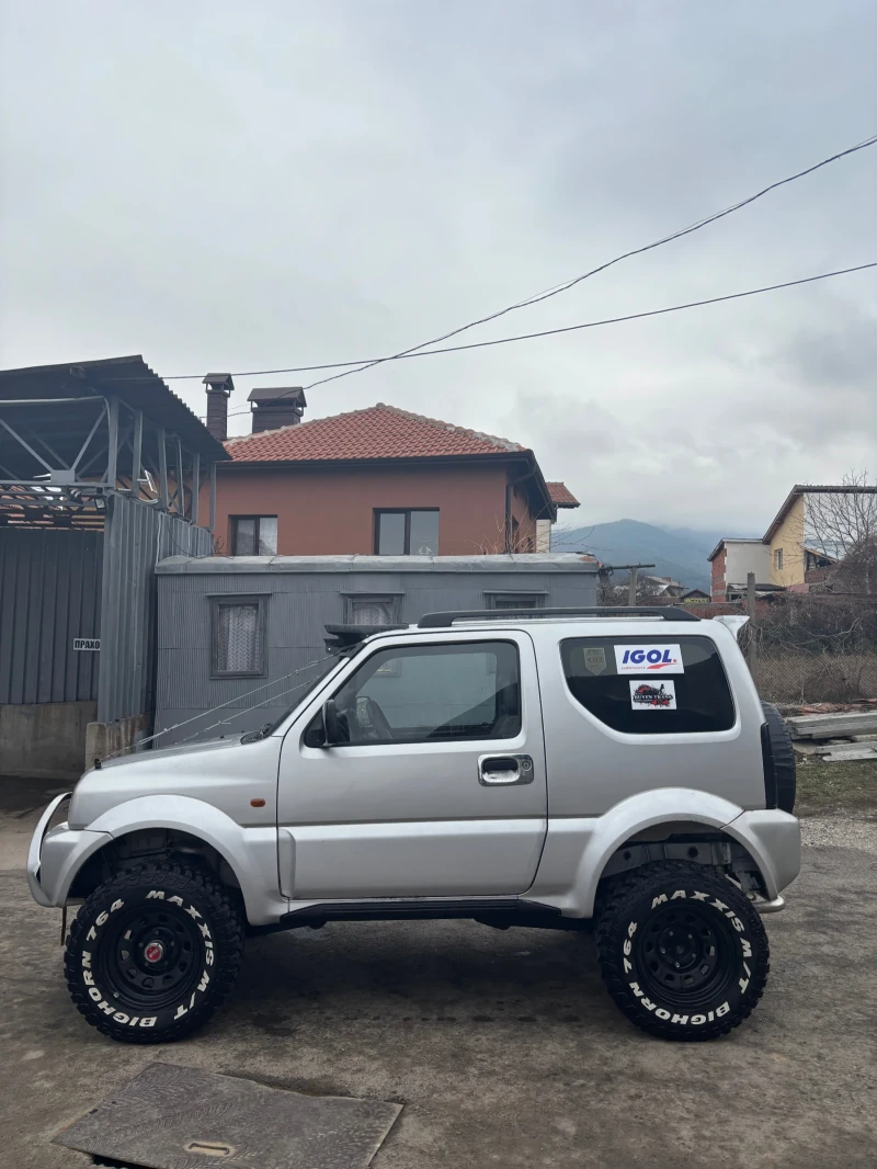 Suzuki Jimny, снимка 7 - Автомобили и джипове - 49114079