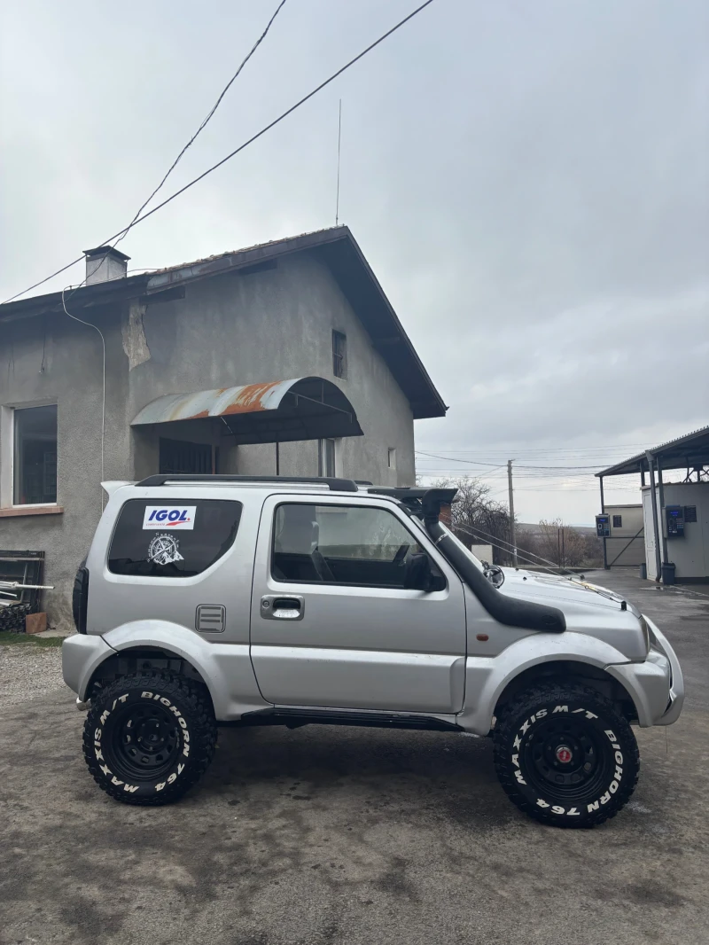 Suzuki Jimny, снимка 3 - Автомобили и джипове - 49114079