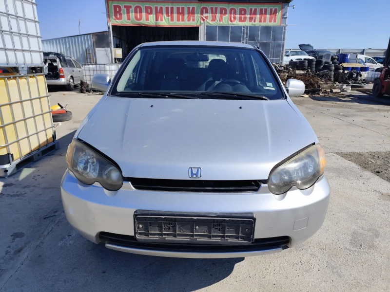 Honda Hr-v 1.6, снимка 3 - Автомобили и джипове - 51262159