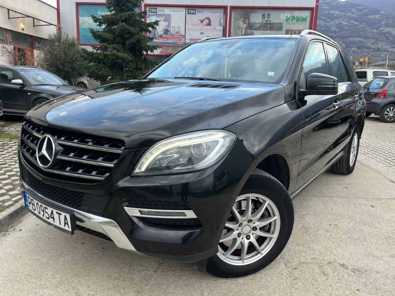 Mercedes-Benz ML 350 d 4Matic/7G/Harmon Kardon/alkantara/panorama, снимка 2 - Автомобили и джипове - 52664055