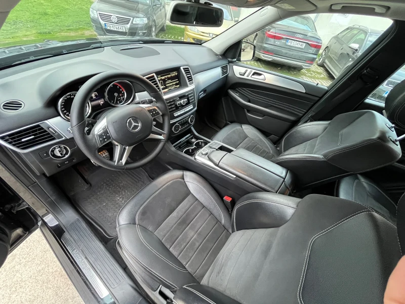 Mercedes-Benz ML 350 d 4Matic/7G/Harmon Kardon/alkantara/panorama, снимка 5 - Автомобили и джипове - 52664055